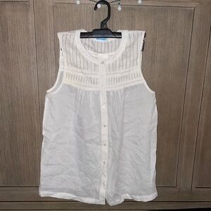 J. McLaughlin Women’s blouse size XS NWT